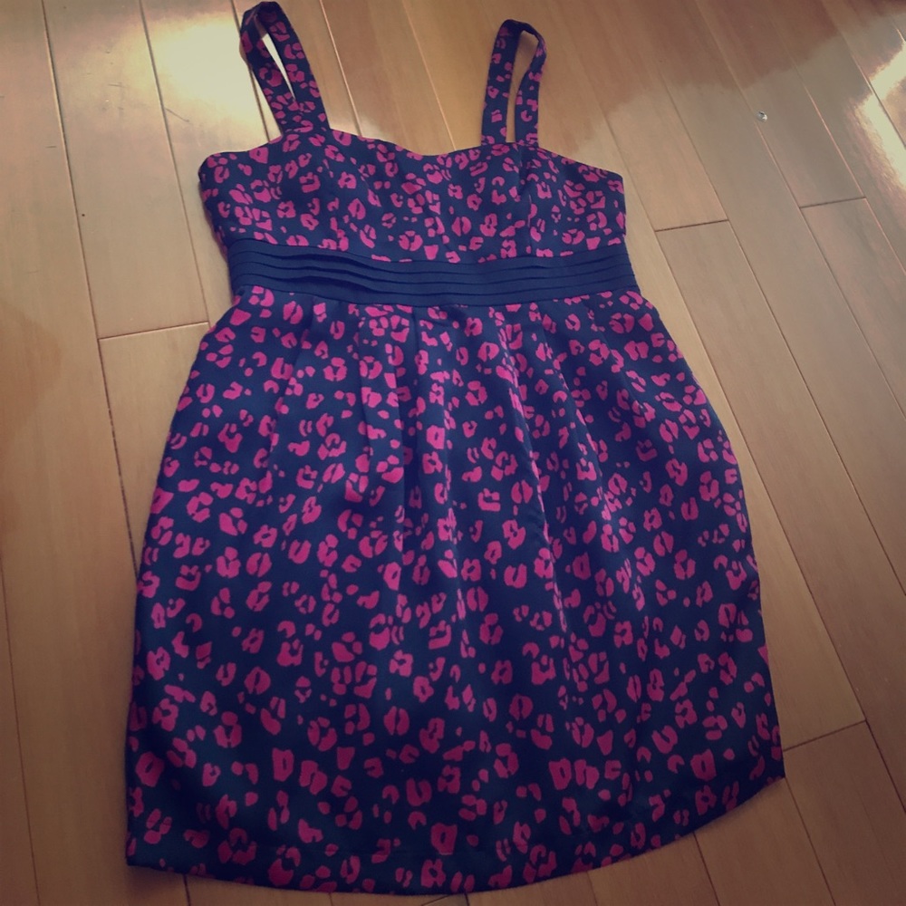 Fuchsia cheetah dress in navy blue
