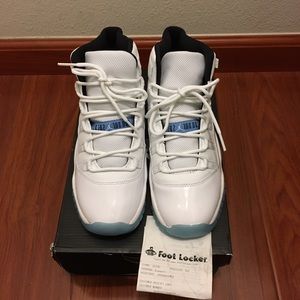jordan 11 legend blue footlocker