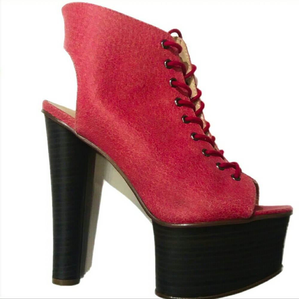 Lace Up Heel Pumps