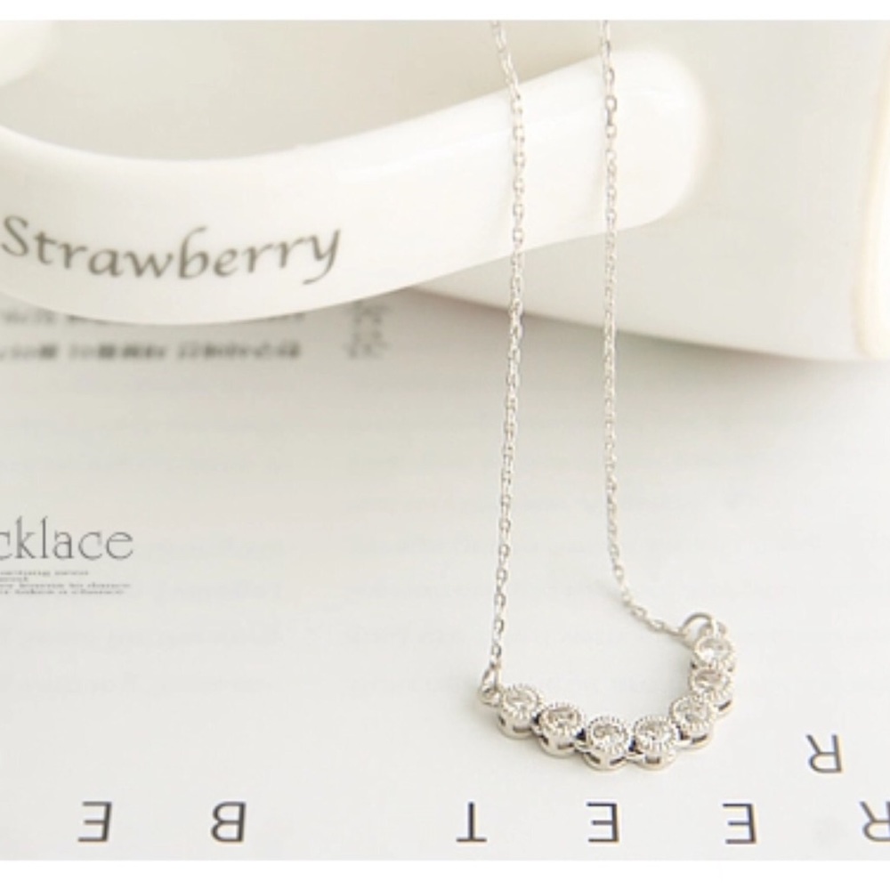 Simply delicate Necklace Cubic Zirconia - Picture 3 of 3