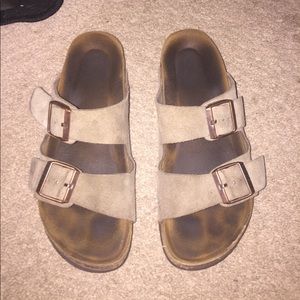 birkenstocks arizona size 8