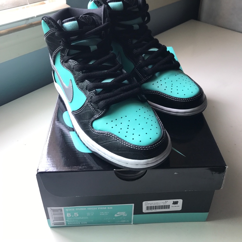 Nike Tiffany Dunk High