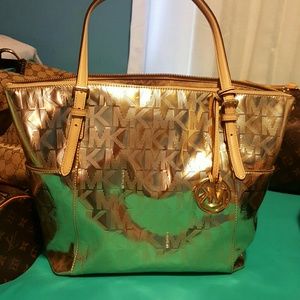 Michael Kors Purse (Patent)
