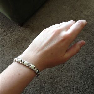 Polished Sterling Silver XO Bracelet