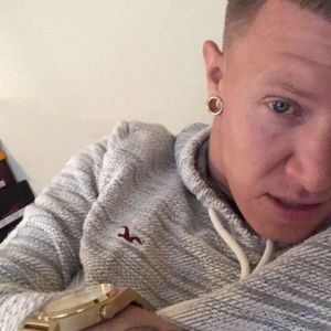 Meet your Posher, Justin