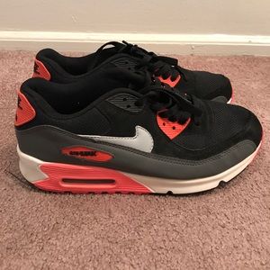 Nike Air Max 9.5