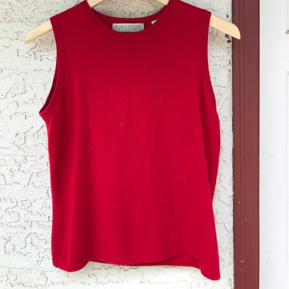 Red Sleeveless Blouse