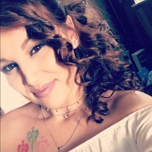 Meet your Posher, Vanessa