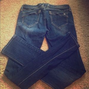 Rock REVIVAL skinny jeans with zipper accents