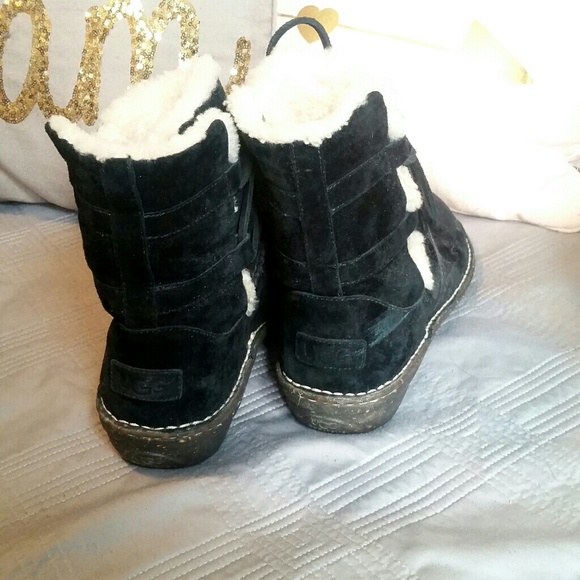 UGG winter boots - Picture 2 of 3