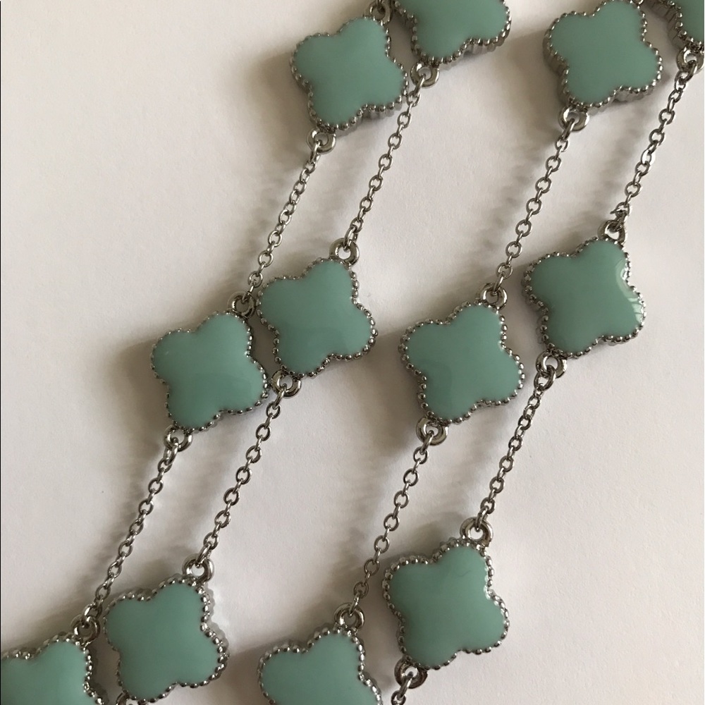 Adorable turquoise necklace