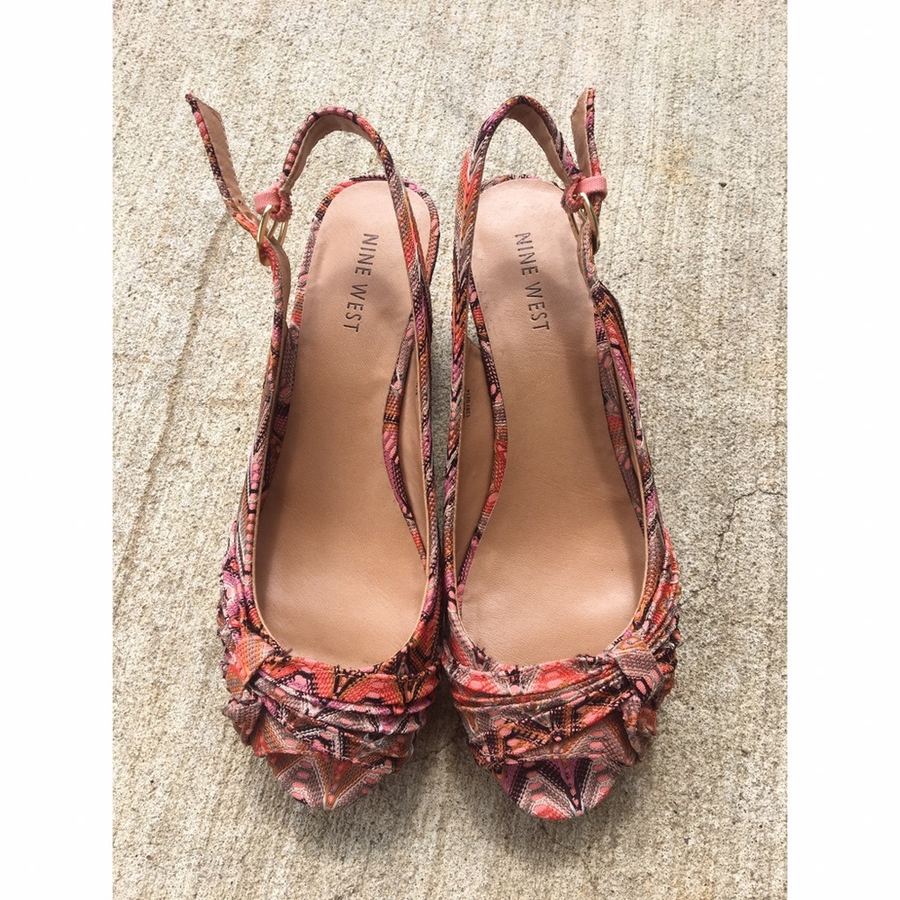 *CLOSET CLOSING* NINE WEST wedges