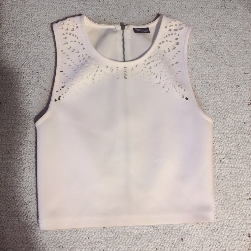 Cropped tank top