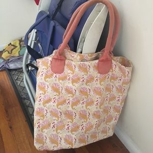 Cute beach tote!