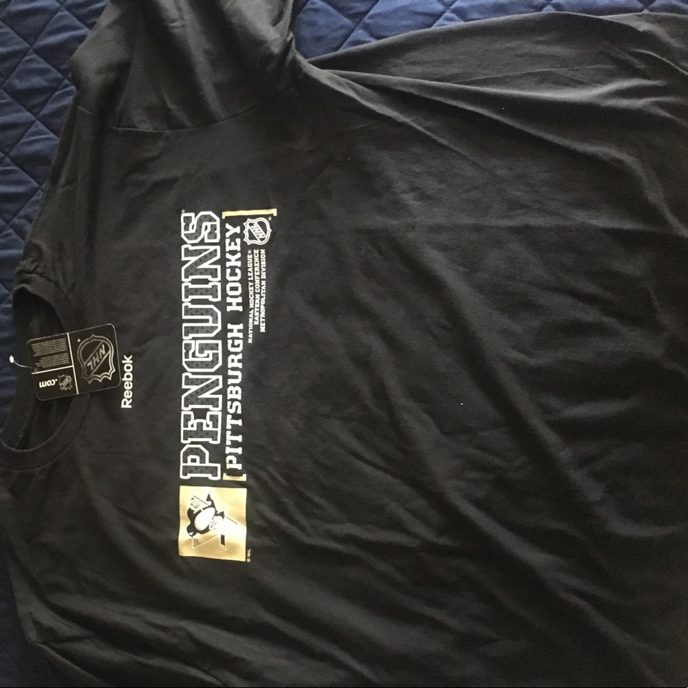 Pittsburgh Penguins Official NHL Reebok shirt