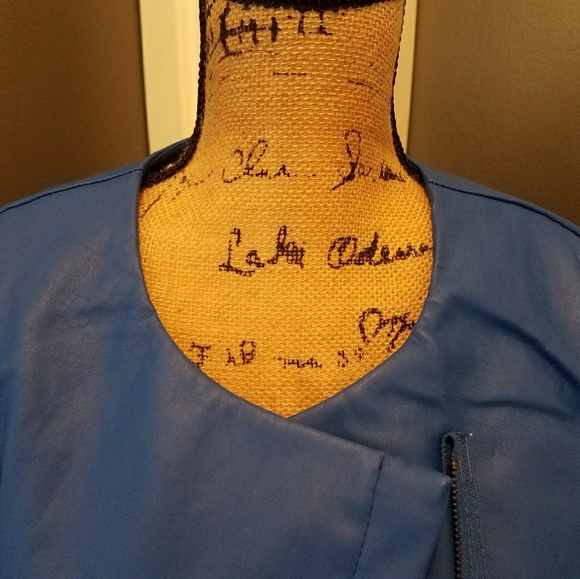 Faux leather jacket - Picture 7 of 7