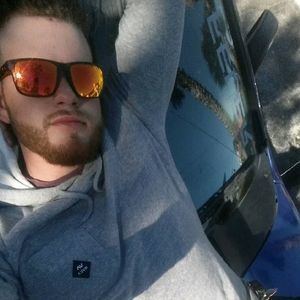 Meet your Posher, Hunter