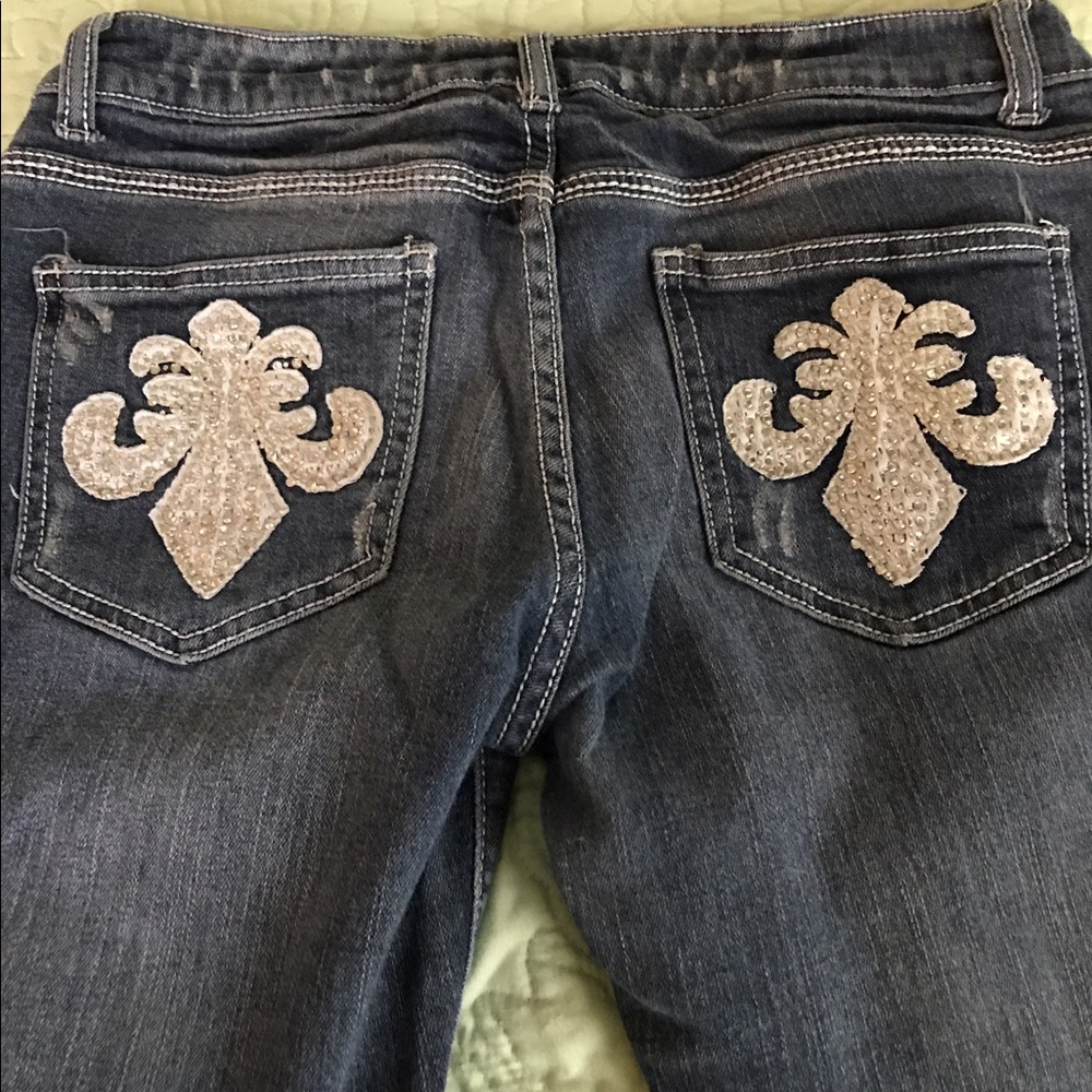Fleur-de-lis jeans