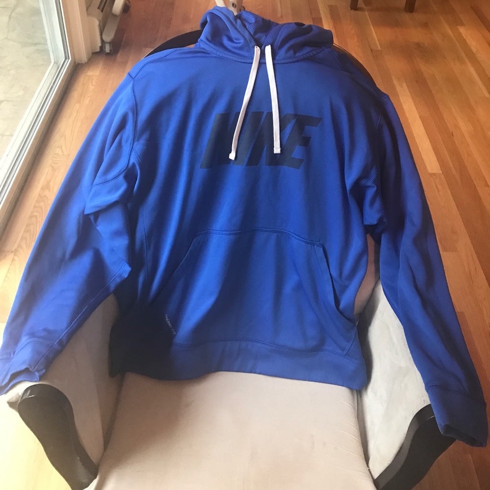 Men's XL Nike dry fit hooded sweatshirt