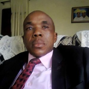 Meet your Posher, Akinsipe