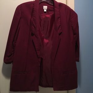 Berry Ruched 3/4-Sleeve Versatile Blazer