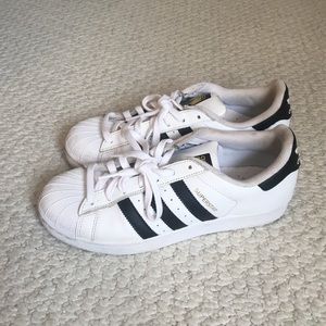 Adidas superstar sneaker