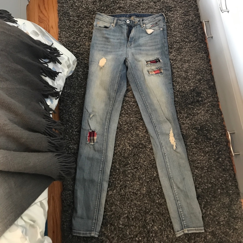 High rise distressed Pac sun jeans size 25 or 3