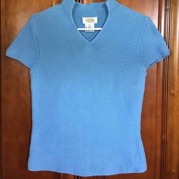Pullover - Picture 1 of 3