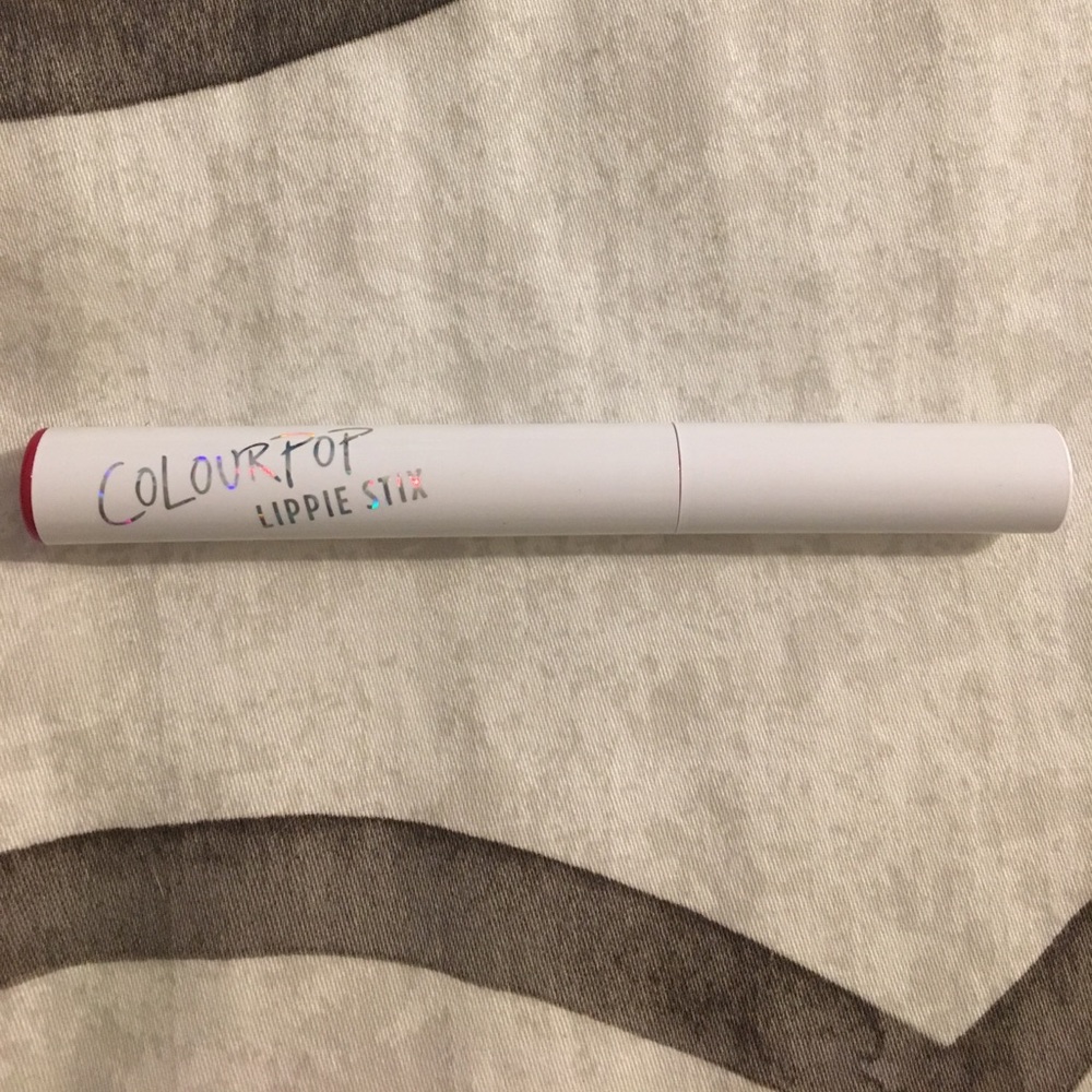 Colourpop Lillie Stix