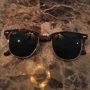 Ray Ban Clubmasters- tortoise color