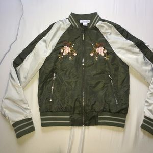 Glamorous bomber jacket