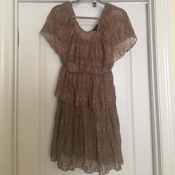 ‼️NWOT‼️Brown Layered Lace Dress - Picture 4 of 4