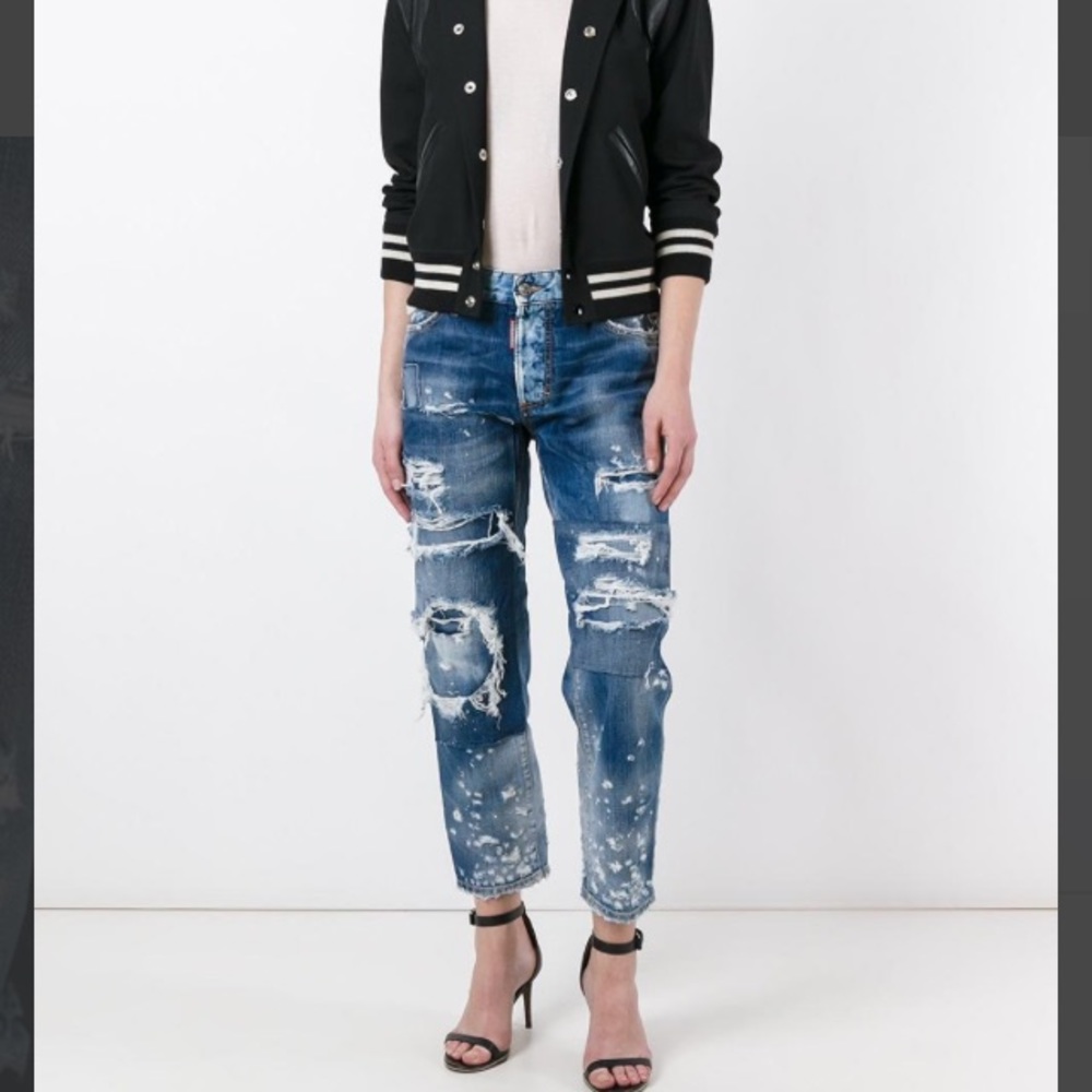 DSQUARED2 Ripped off boyfriend jeans NEW!!