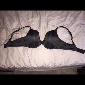 Victoria's Secret t shirt bra, very little pad
