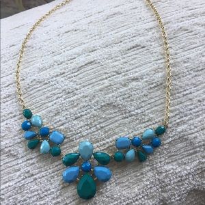Cute necklace!