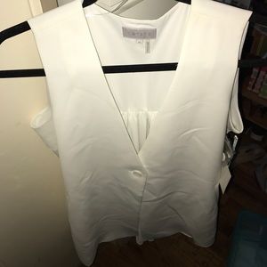 White sleeveless Blazer