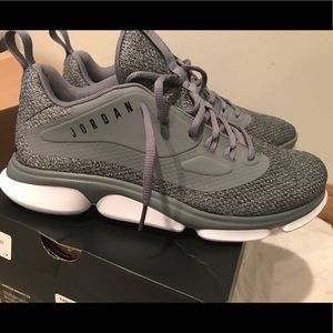 Mens 10.5 Jordan Impact TR BG Grey/Black/White