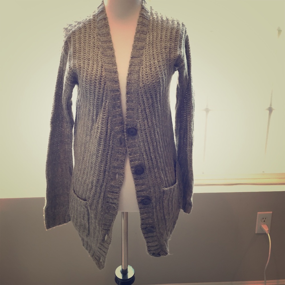 Knit boyfriend asos cardigan.
