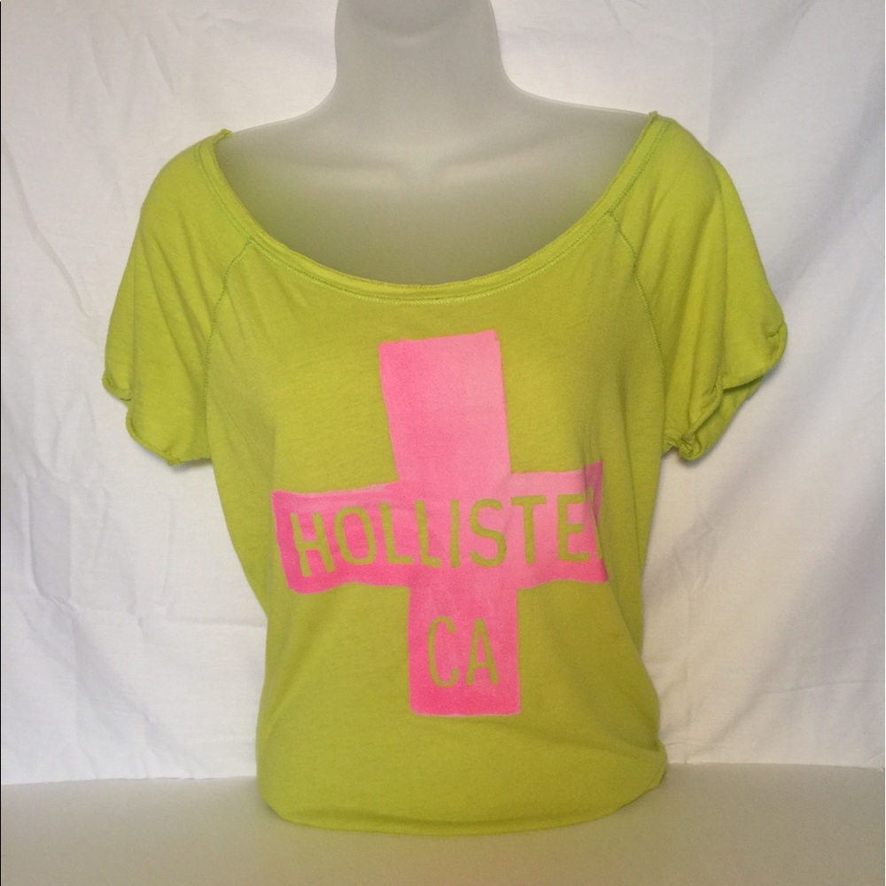 Hollister Women's Cali Wide Shoulder Top Yellow