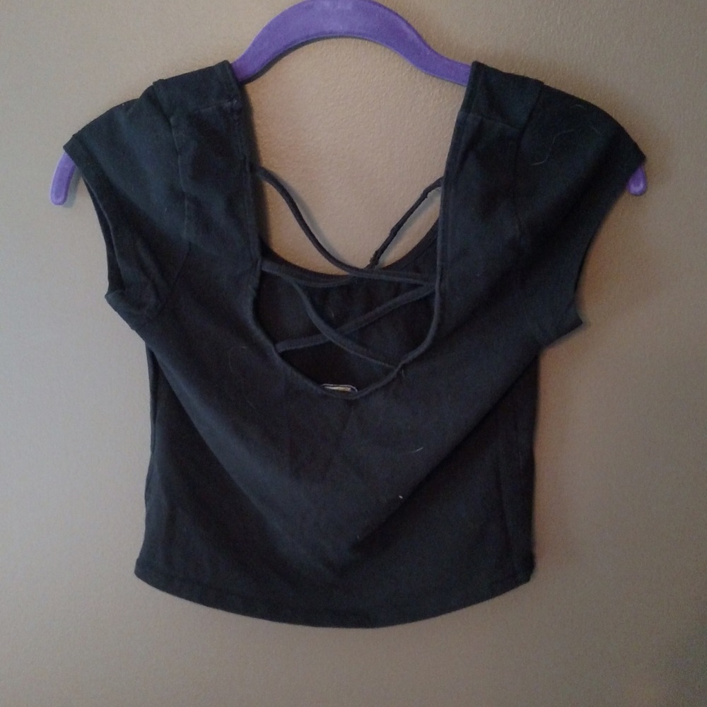 Black crop top