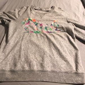 Women's sweatshirt