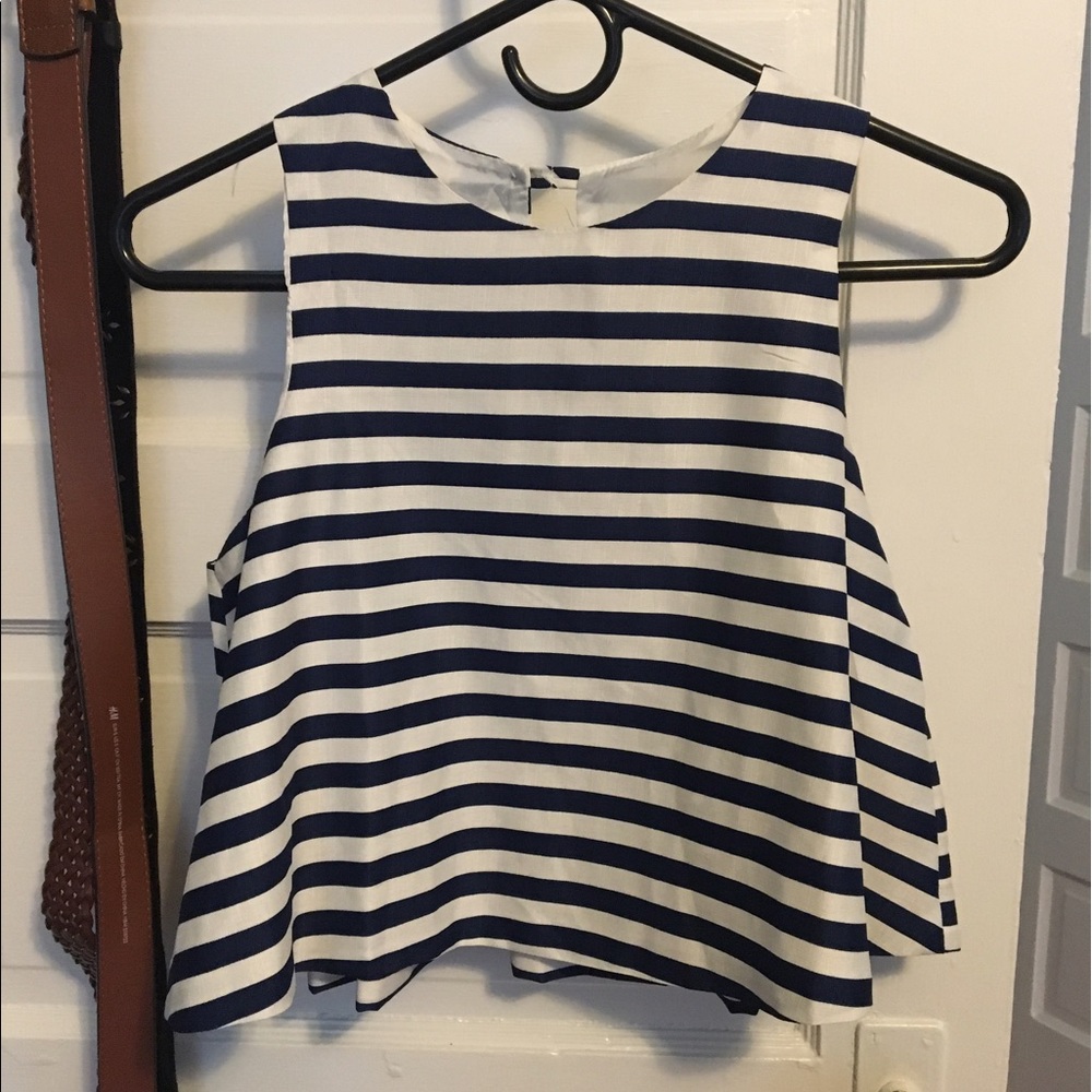 Navy and white crop top