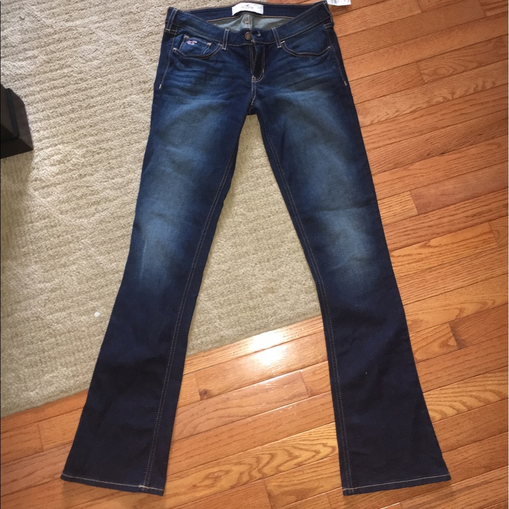 Hollister Jeans Size 7, 28W/ 33 L