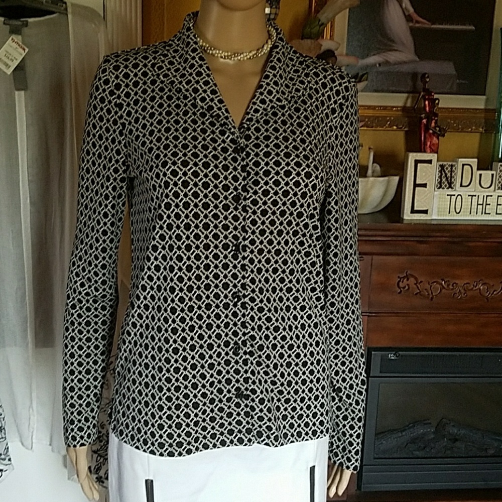 Black & White Pattern blouse
