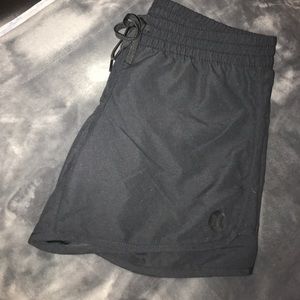 *brand new* Hurley shorts.