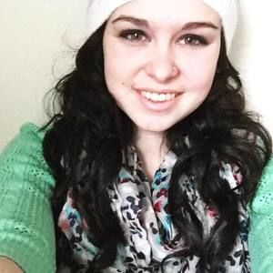 Meet your Posher, Alexandrea