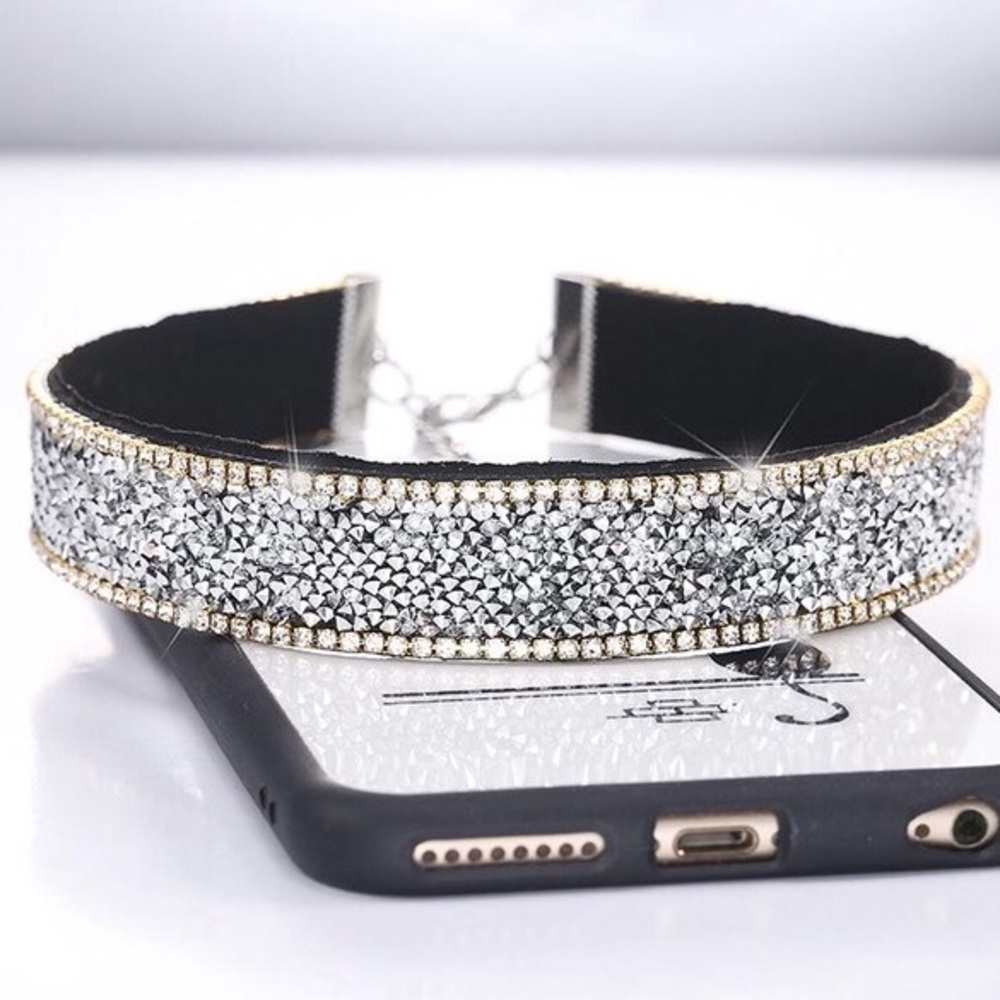 💎Crystal Luxury Choker💎 - Picture 3 of 6