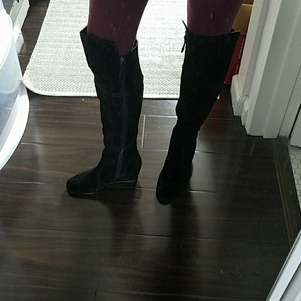 Franco Sarto Agatha Black Suede Boots Size 5 1/2