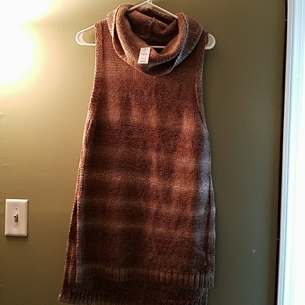 Tunic sweater vest