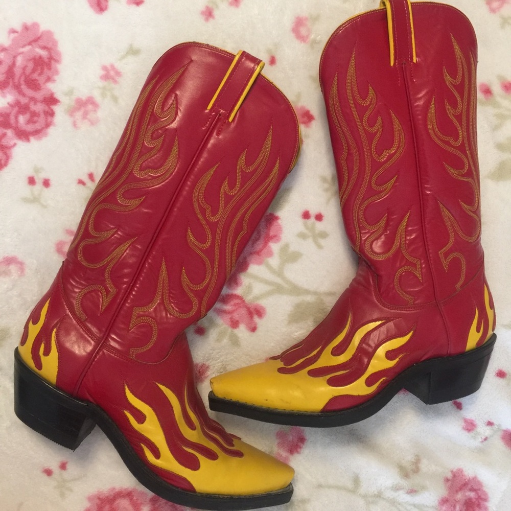 Hand made cowboy boots size 8.5
